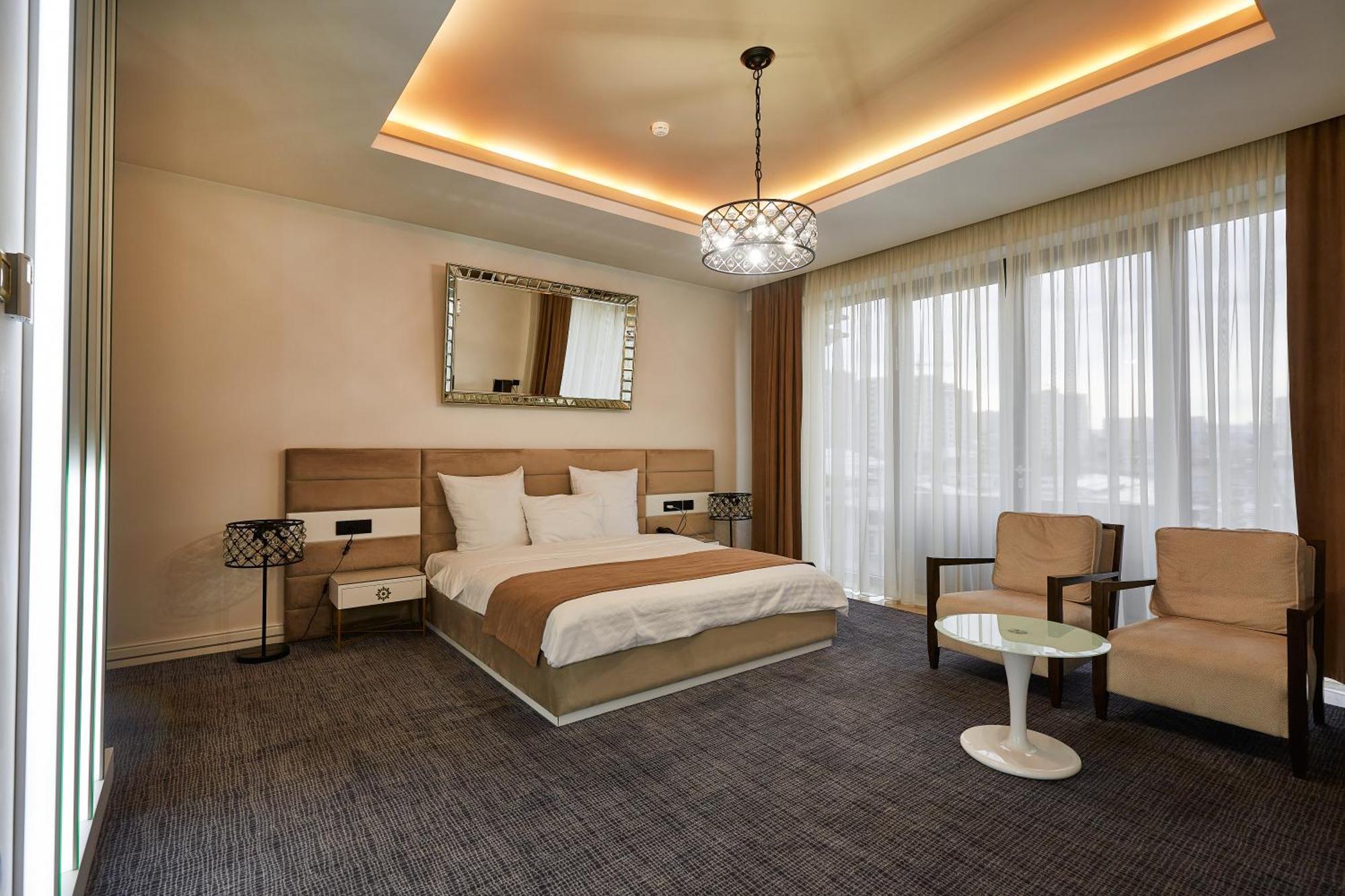 Aghababyan'S Hotel Erévan Extérieur photo A bedroom